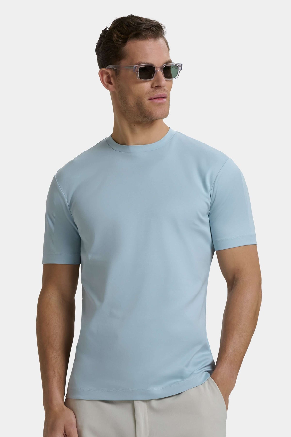 Desio Slim T-Shirt by SATRI & CO. – product view 45