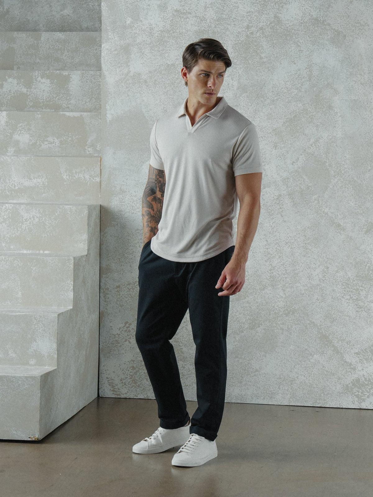 Men's Ribbed Knit Polo – Open V Neckline, Functional Stretch, Straight Hem, Tailored Fit | Vapor