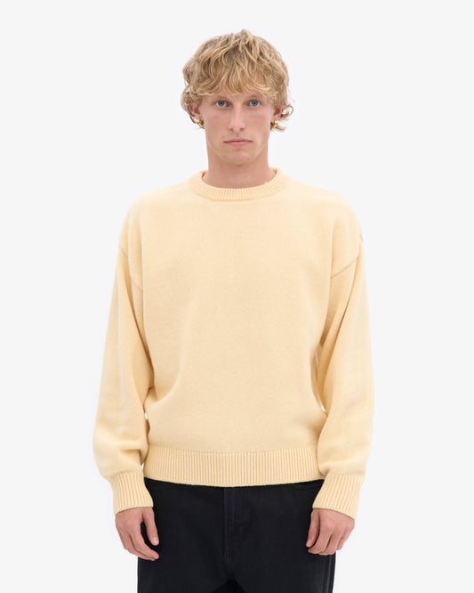 Men's Oversized Merino Wool Crew Neck Jumper in Soft Yellow – view 2
