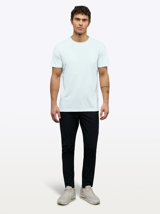 Men's Split Hem Crew Neck T-Shirt – Soft Wrinkle-Resistant Fabric, Tailored Fit Everyday Tee | Diaphanous