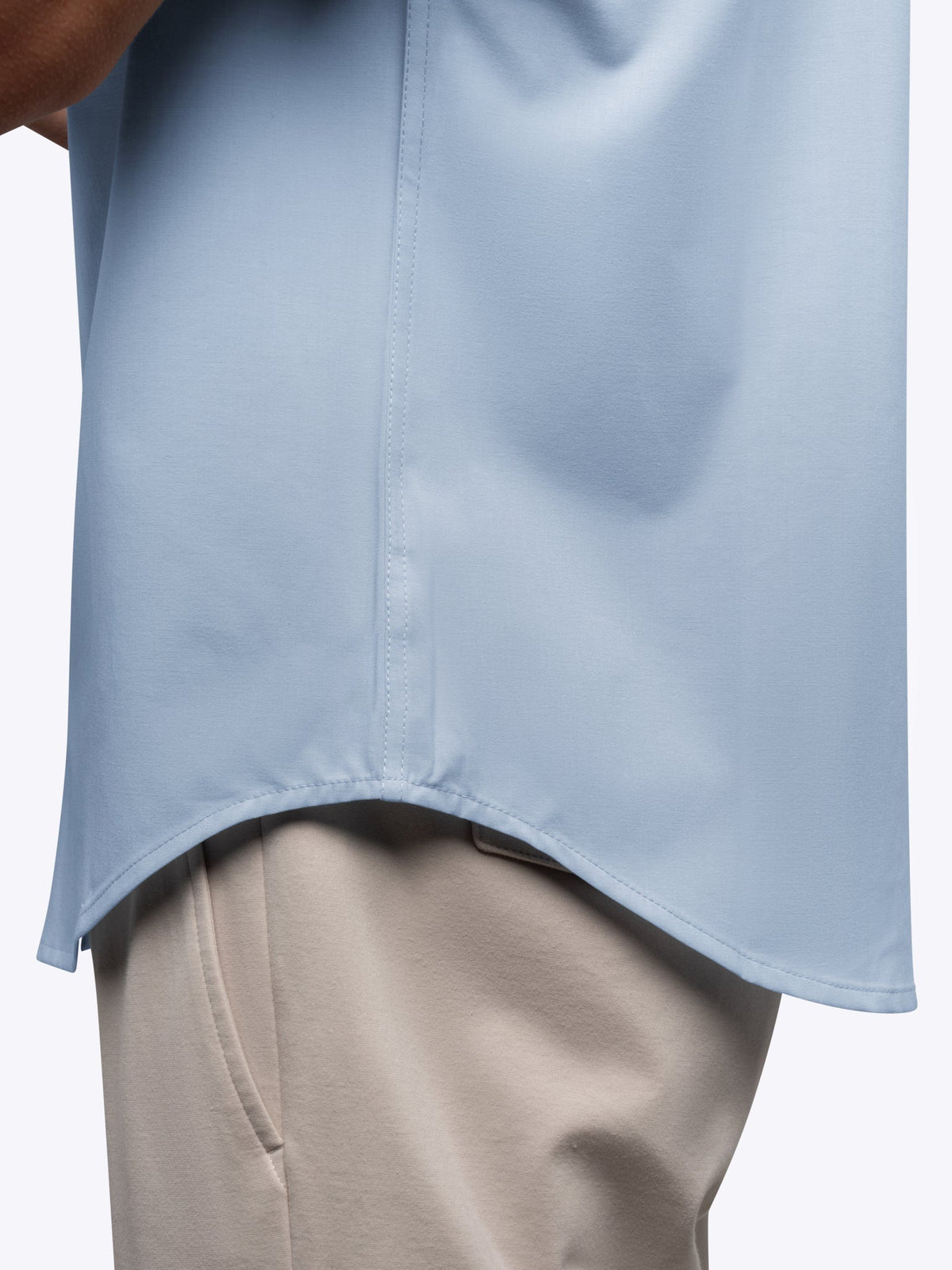 Men's Cotton Poplin Short Sleeve Button-Up Shirt in Oxford Blue – view 8
