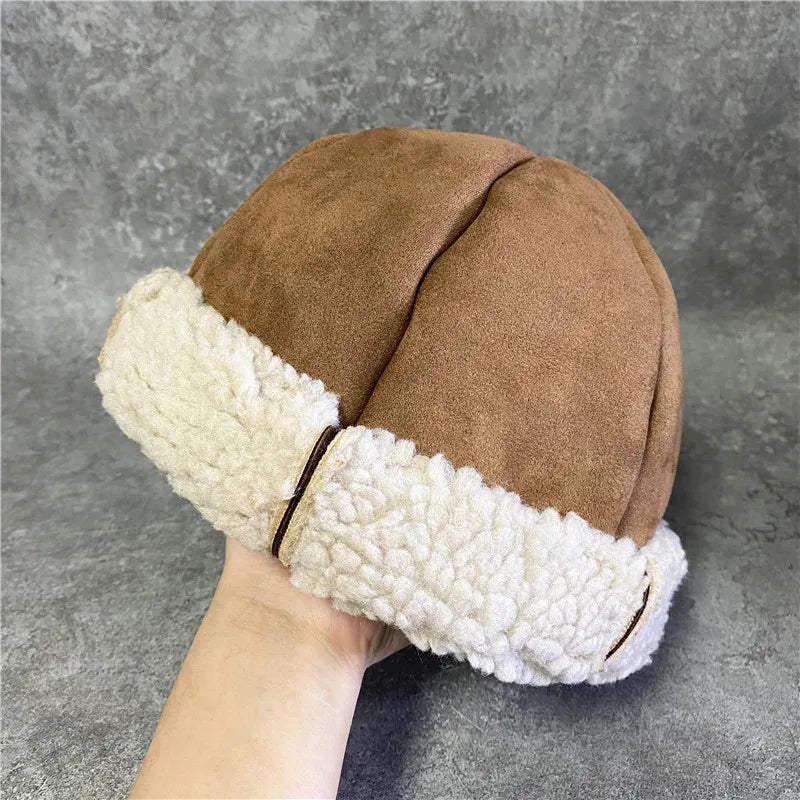 Laponia Men's Suede-Look Vegan Leather Docker Cap – view 9