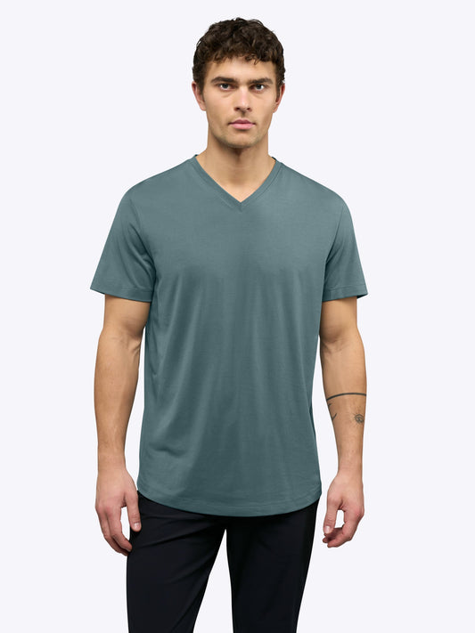 Men's V-Neck Curved Hem T-Shirt – Tailored Fit, Soft Durable Fabric, Reduced Waist Bunching | North Atlantic