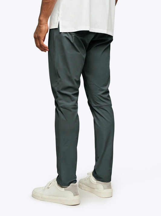 Men's Four-Way Stretch 5-Pocket Trousers – Breathable Performance Knit, Shape Retaining, Slim Fit | Urban Chic