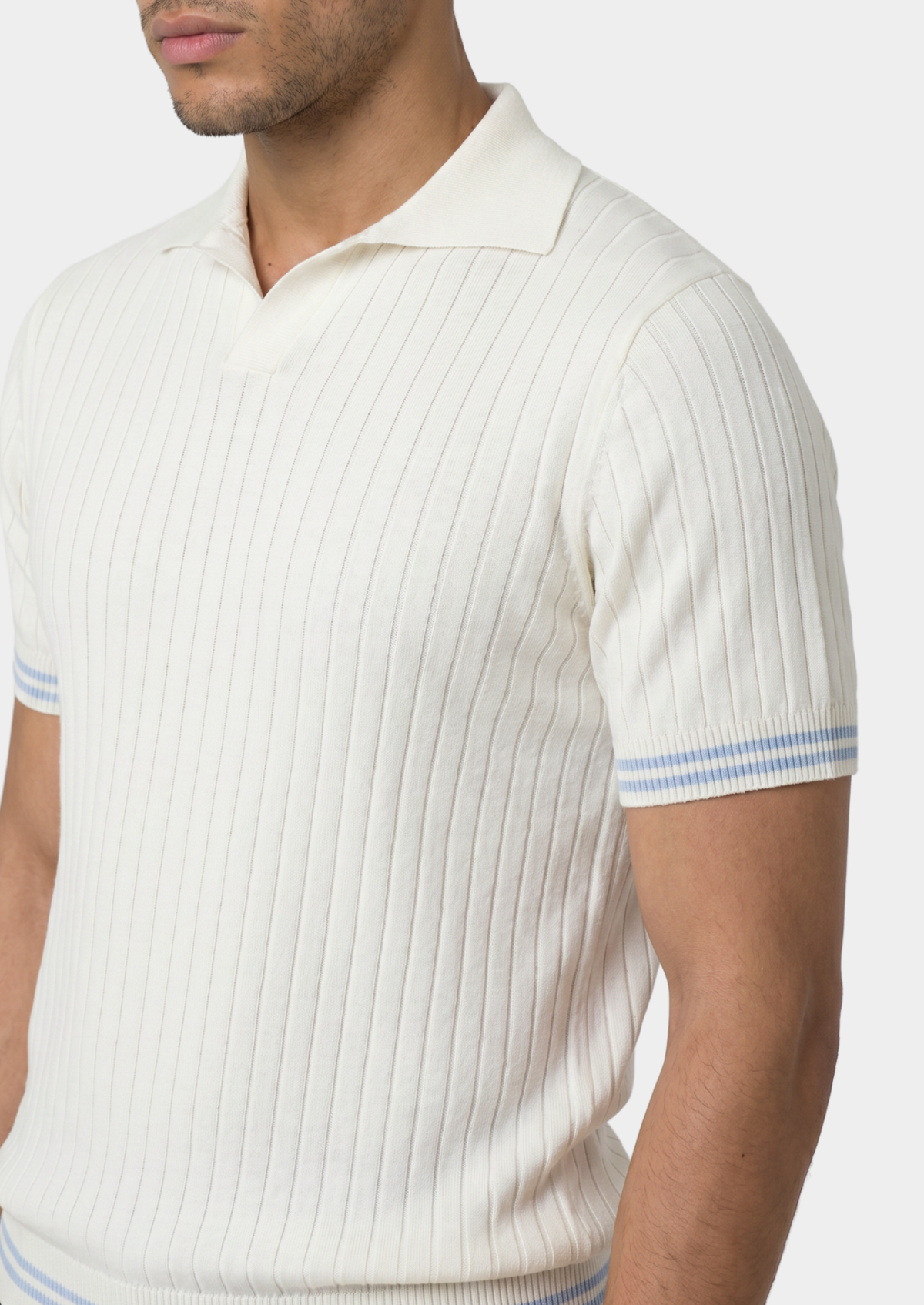 Men's Ribbed Knit Buttonless Polo Shirt in Ivory – view 3