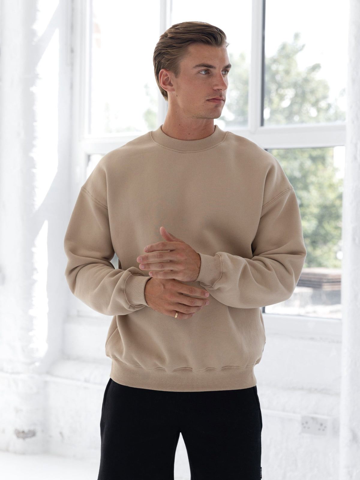 Men's Relaxed Fit Crew Neck Jumper in Light Tan – view 1