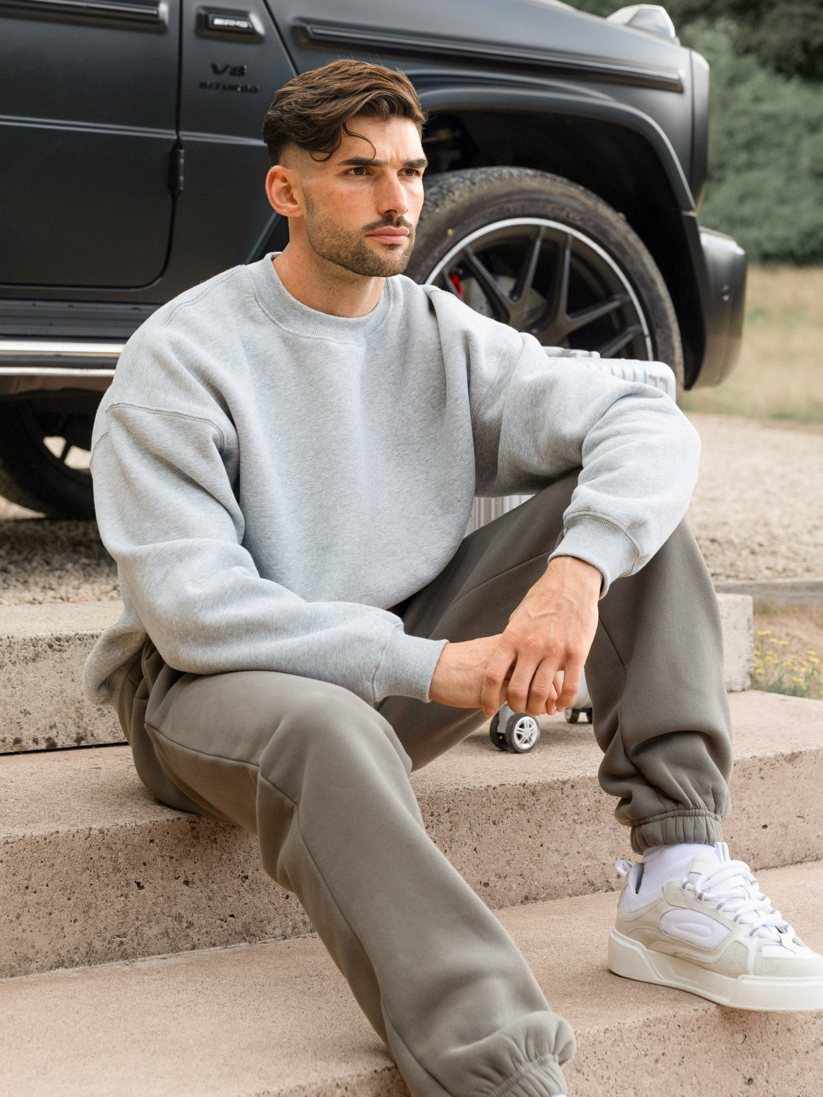 Men's Relaxed Fit Crew Neck Jumper in Marl Grey – view 6