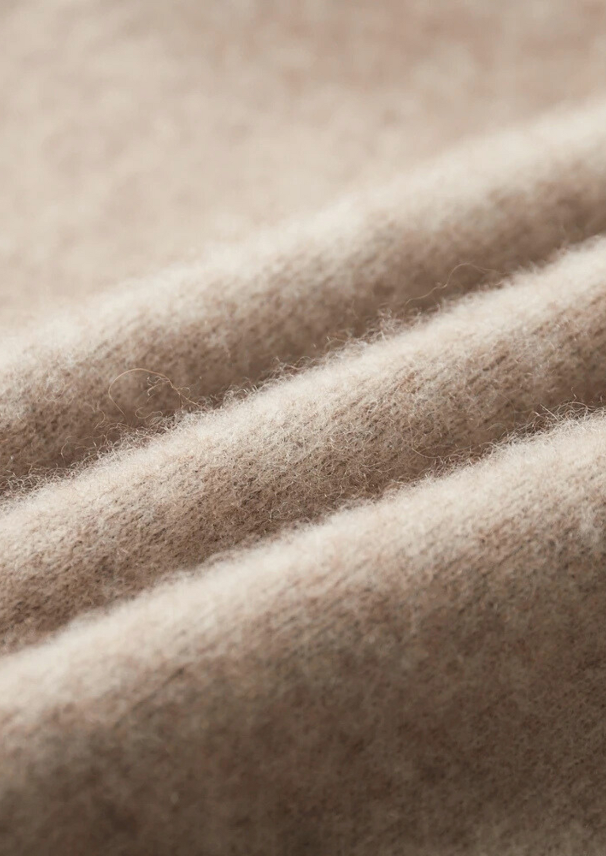 Men's Cashmere Zip Cardigan and Trousers Set in Beige – view 5