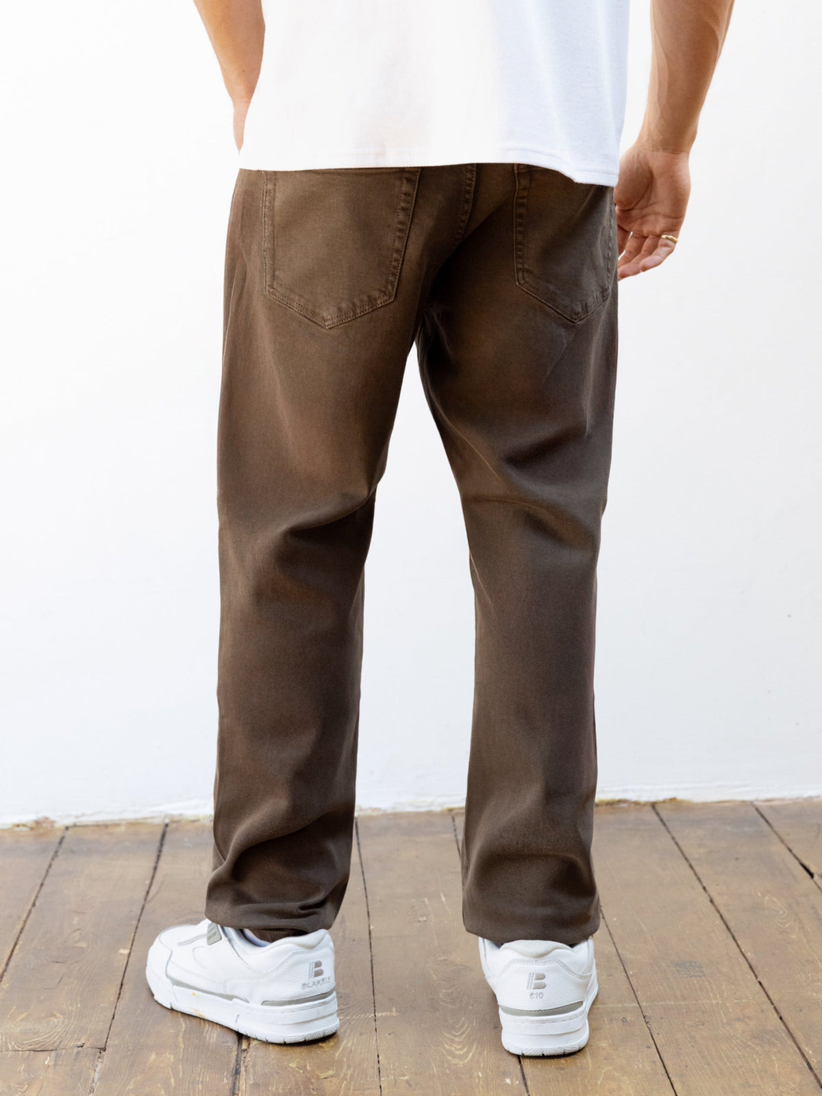 Parma Men's Loose Fit Wide Leg Jeans in Brown – view 5