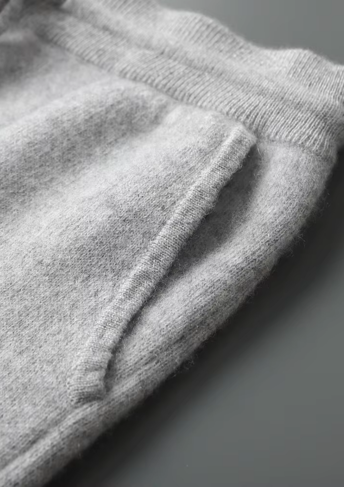 Men's Cashmere Leisure Joggers – view 5