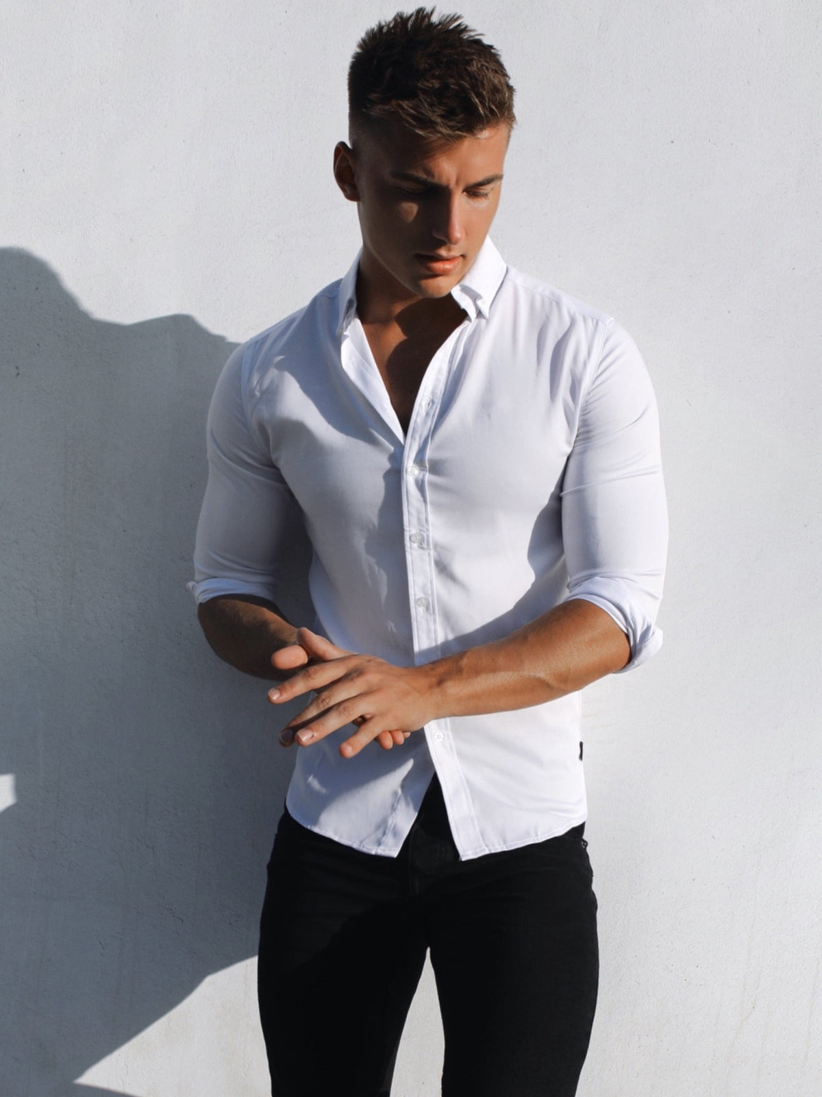 Caspian Men's Long Sleeve Muscle Fit Shirt in White – view 6