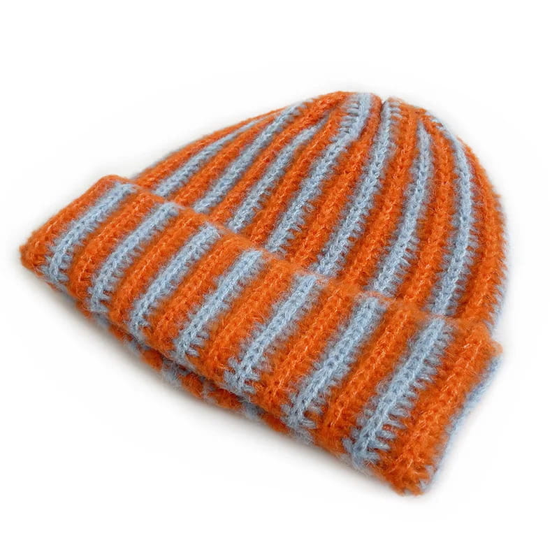 Men's Feather Yarn Striped Beanie – view 4