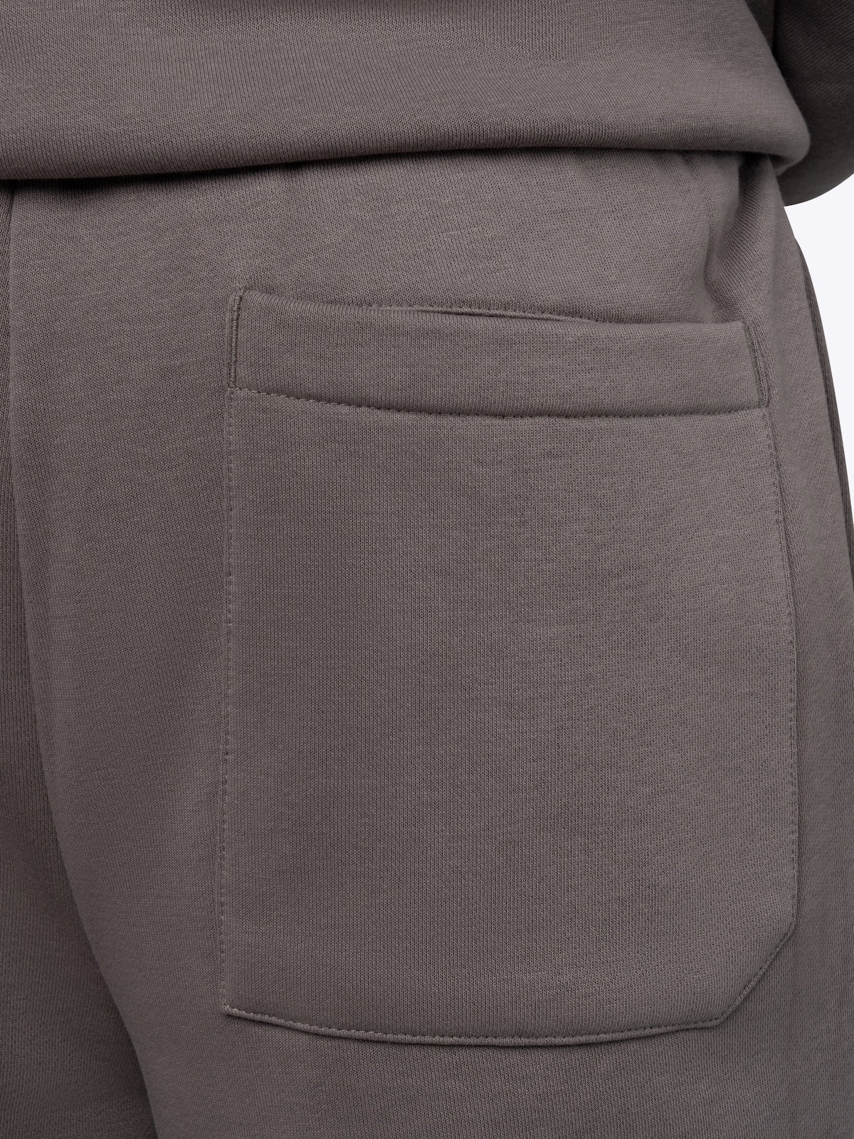 Men's Brushed Fleece Straight-Leg Sweatpants in Charcoal – view 5