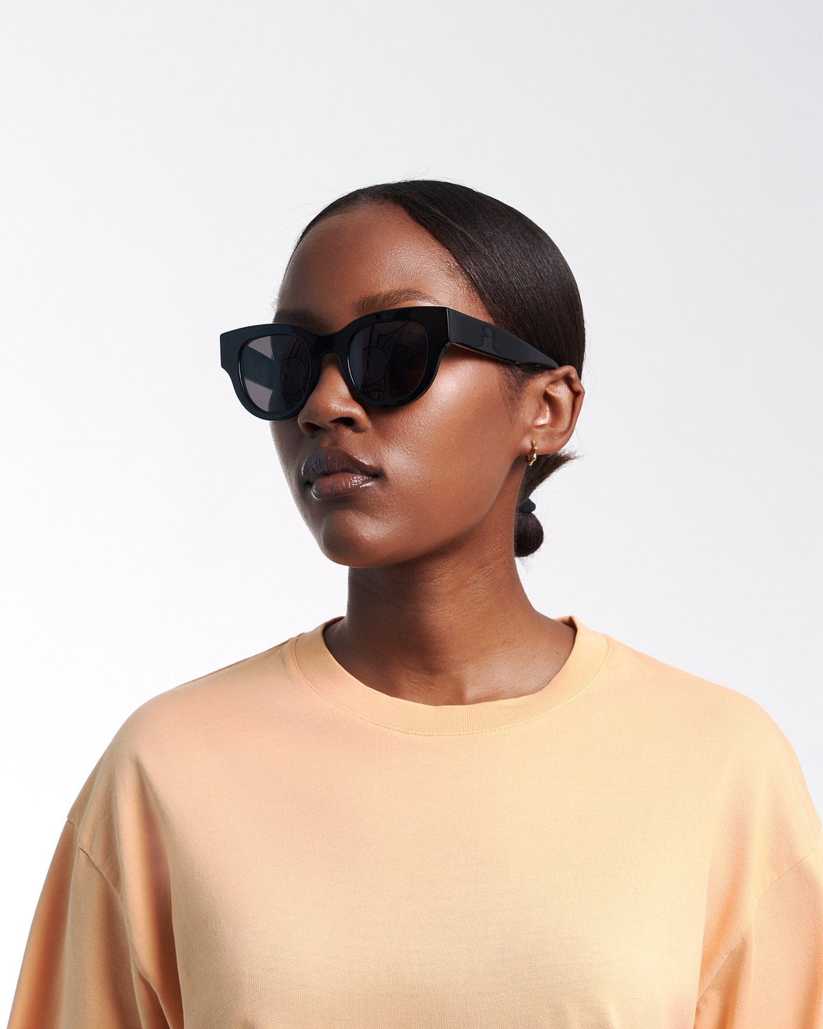 Capri Men's Acetate Statement Sunglasses – view 4