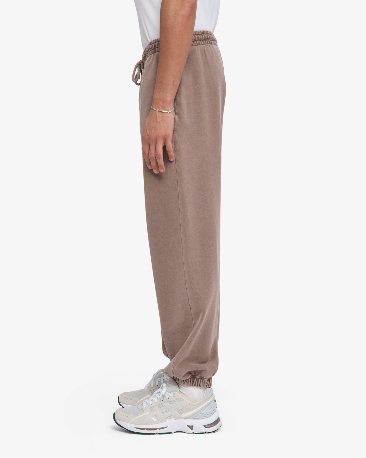 Men's Organic Cotton Relaxed Sweatpants in Faded Khaki – view 4
