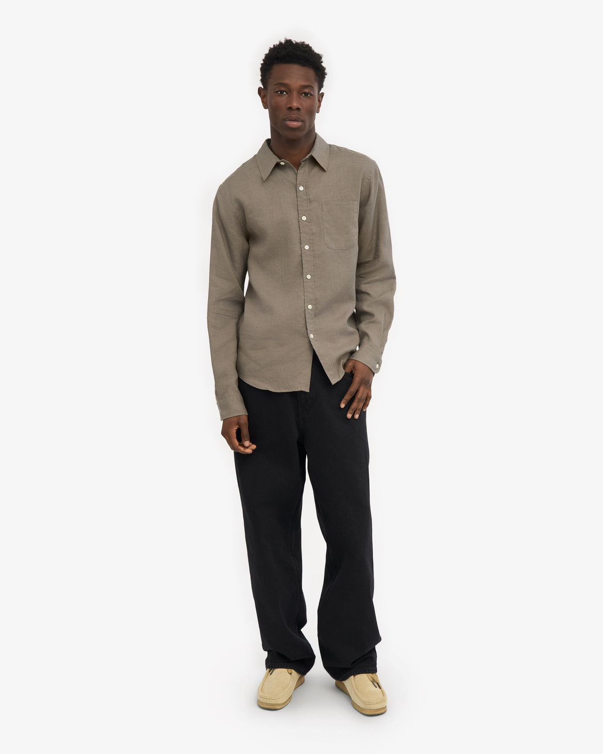 Men's Linen Shirt in Dusty Olive – view 5