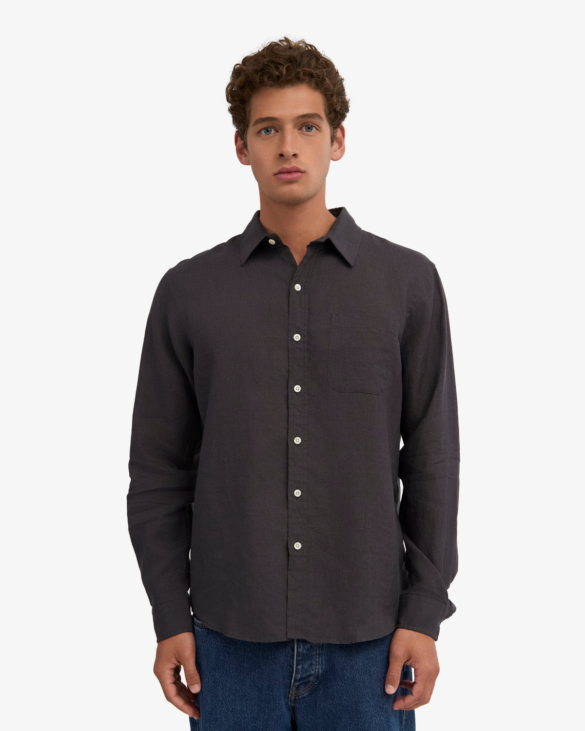 Men's Linen Shirt in Lava Grey – view 2