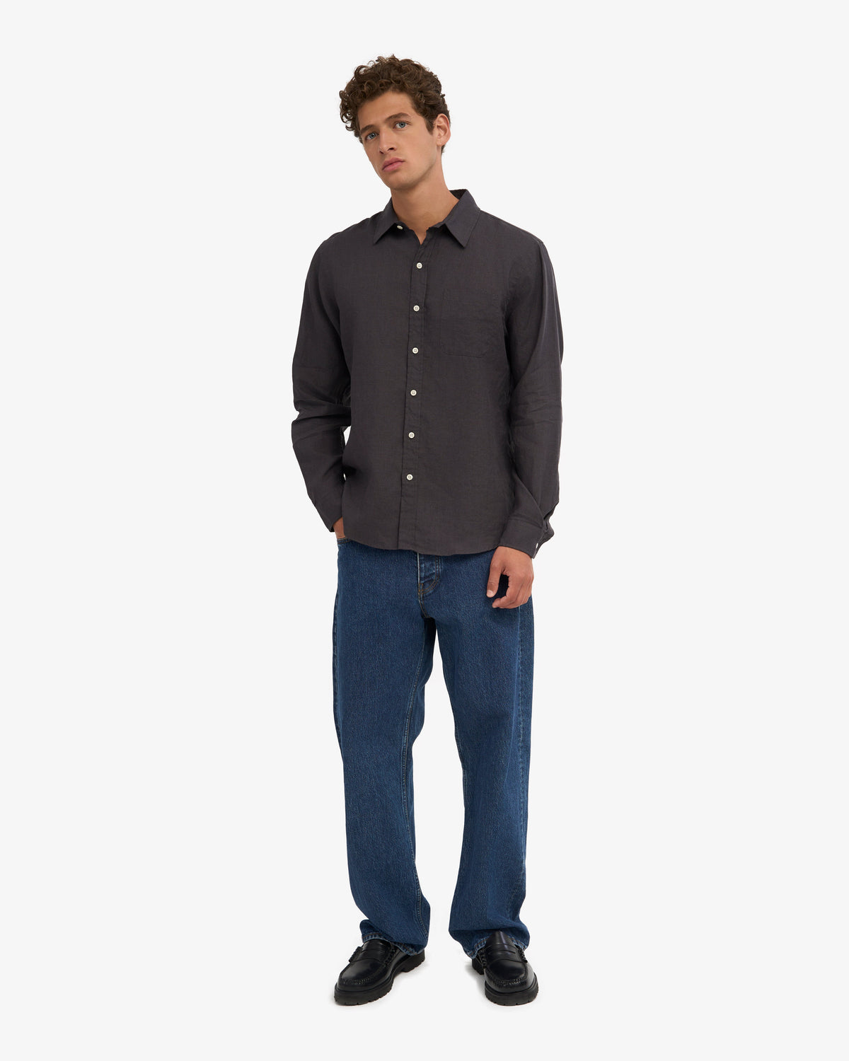 Men's Linen Shirt in Lava Grey – view 5