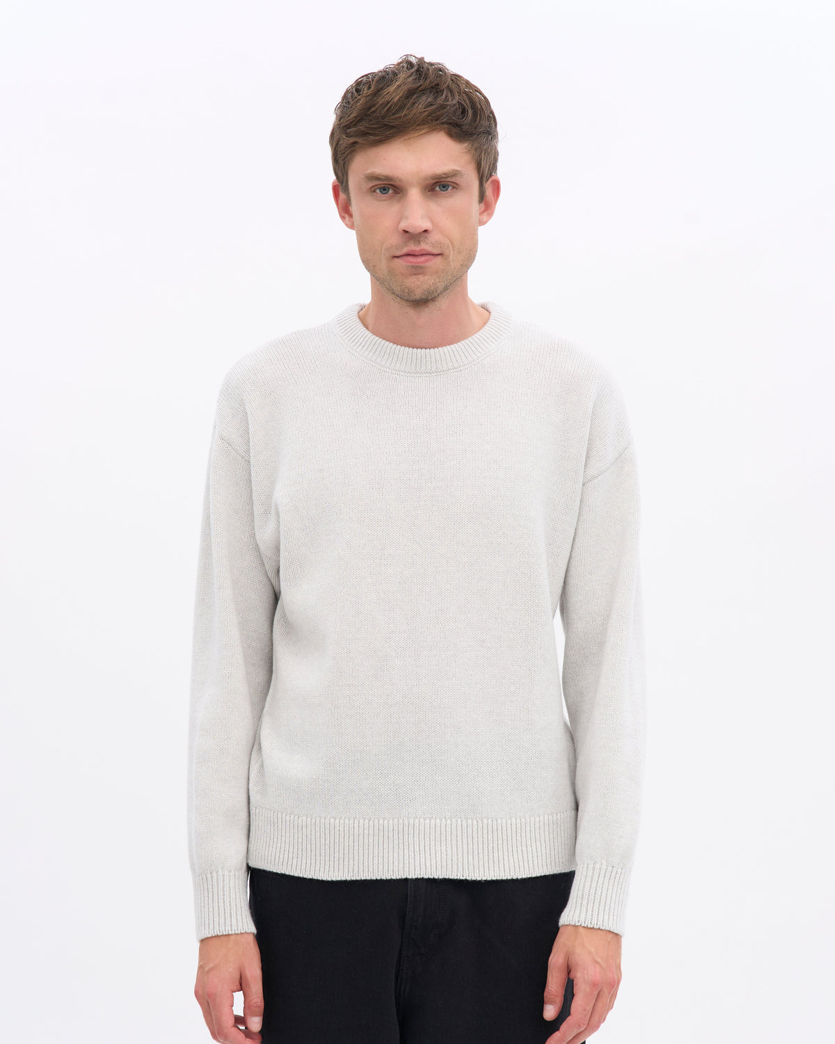 Men's Recycled Merino Wool Crew Neck Jumper in Snow Melange – view 2