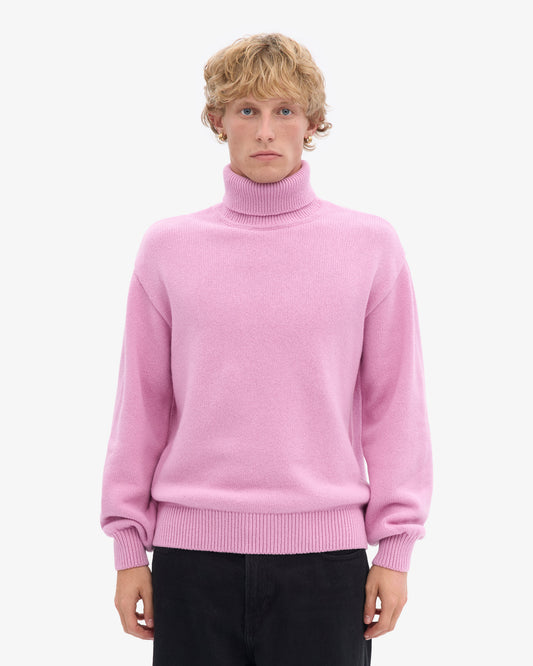 Men's Recycled Merino Wool Turtleneck Jumper in Cherry Blossom – view 2