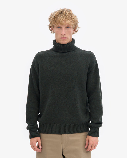 Men's Recycled Merino Wool Turtleneck Jumper in Hunter Green – view 2