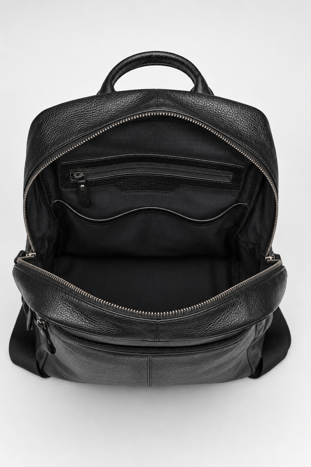 Leather Backpack Legacy by SATRI & CO. – product view 3
