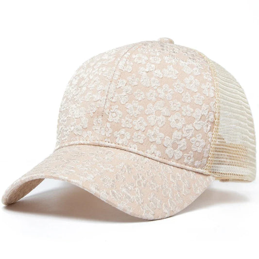 Daisies Men's Floral Trucker Baseball Cap – view 1