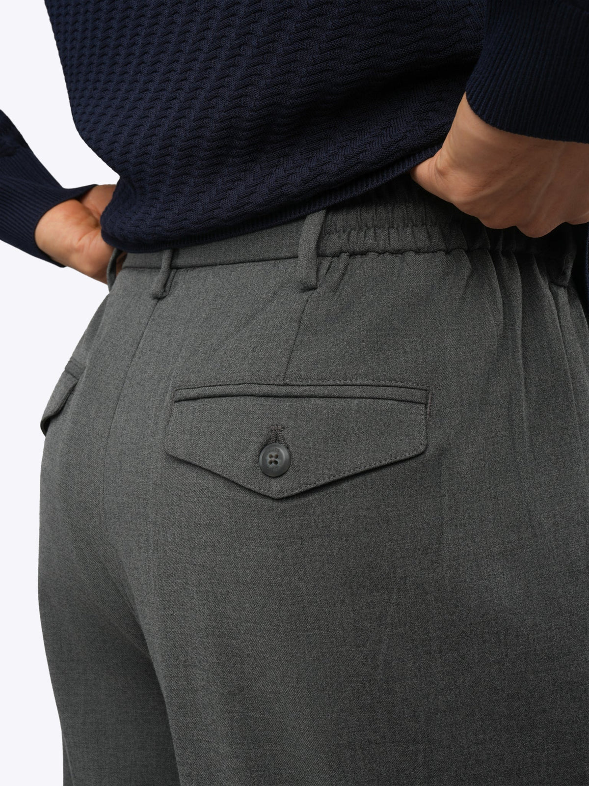 Men's Pleated Relaxed Wide-Leg Trousers – Soft Stretch Woven Fabric, Elevated Drape | Heather Grey
