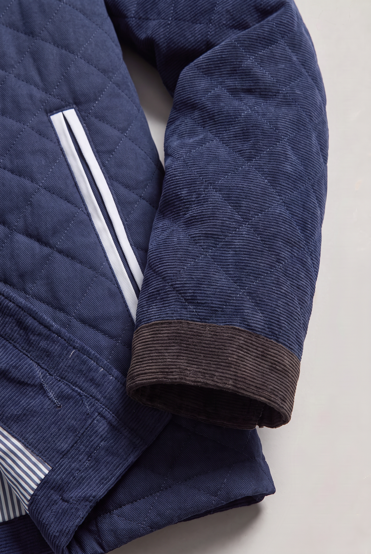 Men's Diamond Quilted Jacket – view 5