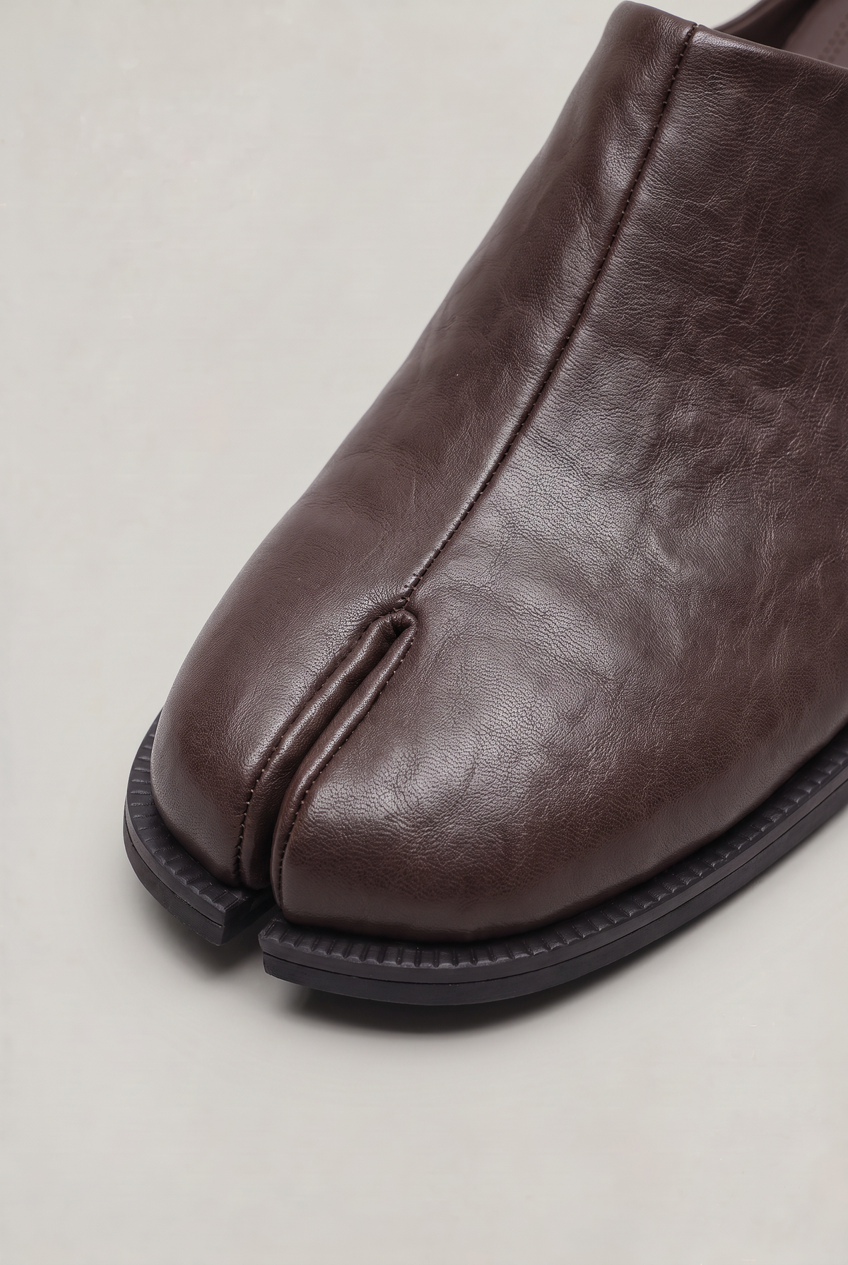 Men's Split-Toe Mule Loafers – view 7