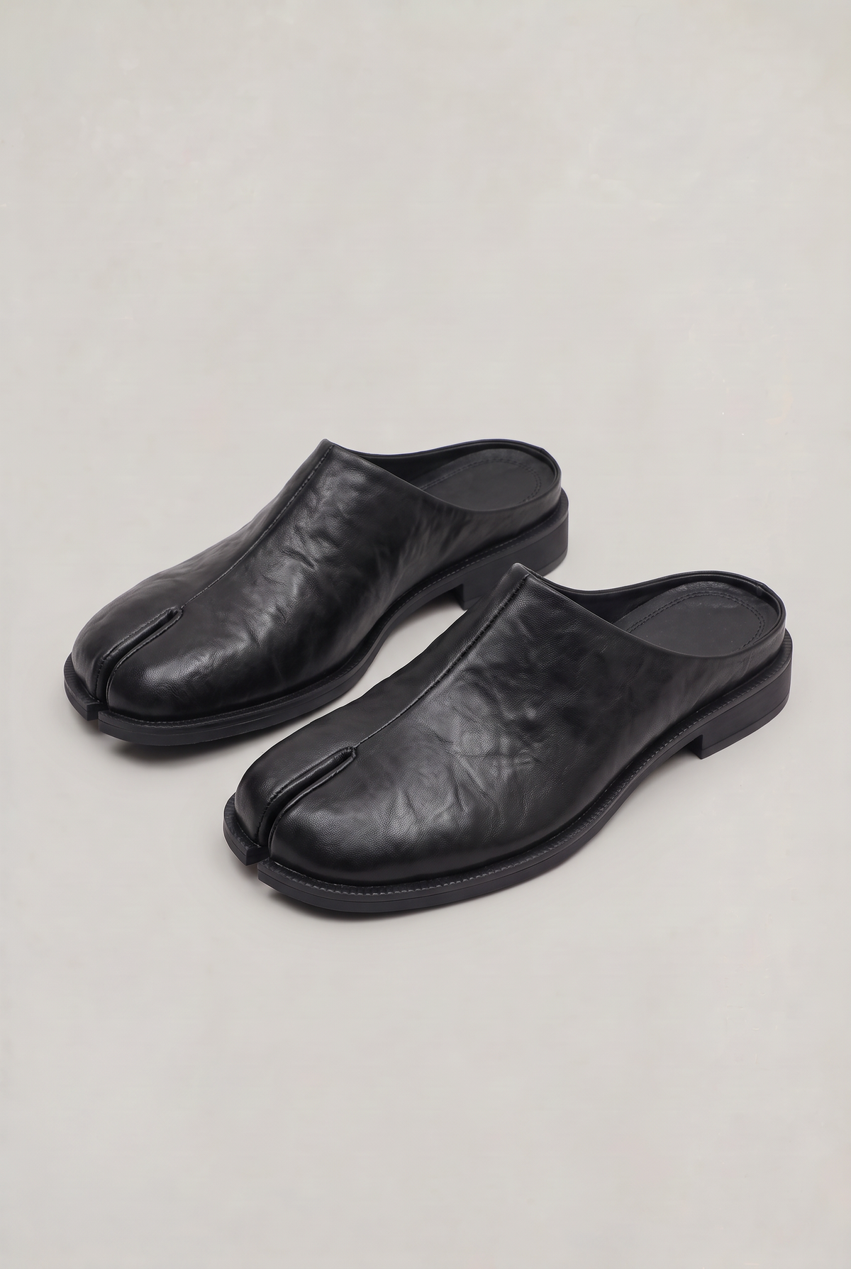 Men's Split-Toe Mule Loafers – view 1