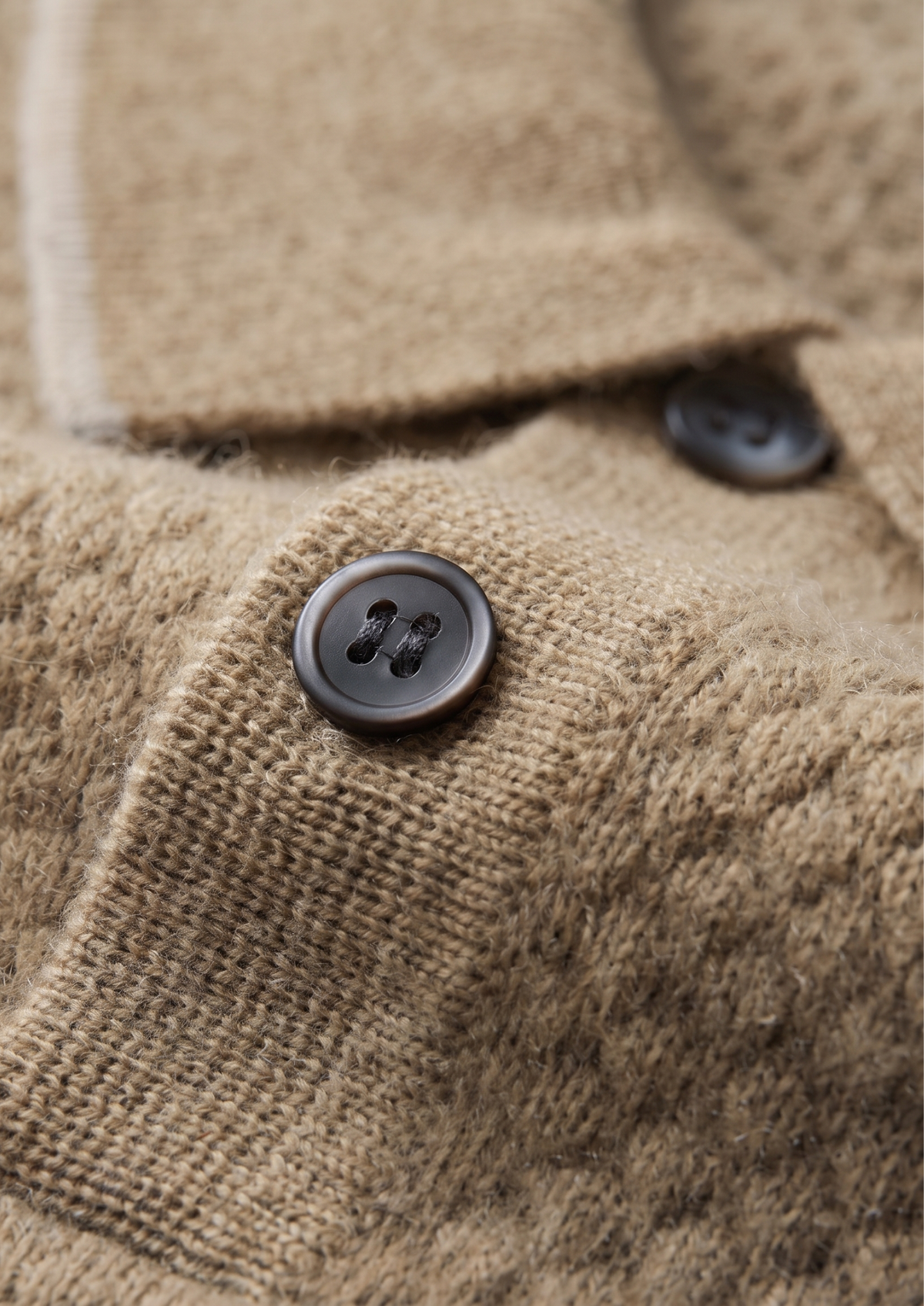 Men's Merino Cashmere Two-Tone Knit Polo in Beige – view 3