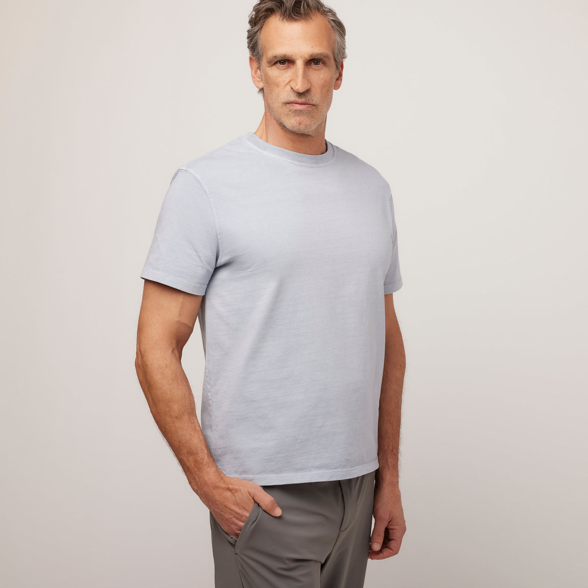 Men's Garment-Dyed Cotton T-Shirt in Frosted Mint – view 91