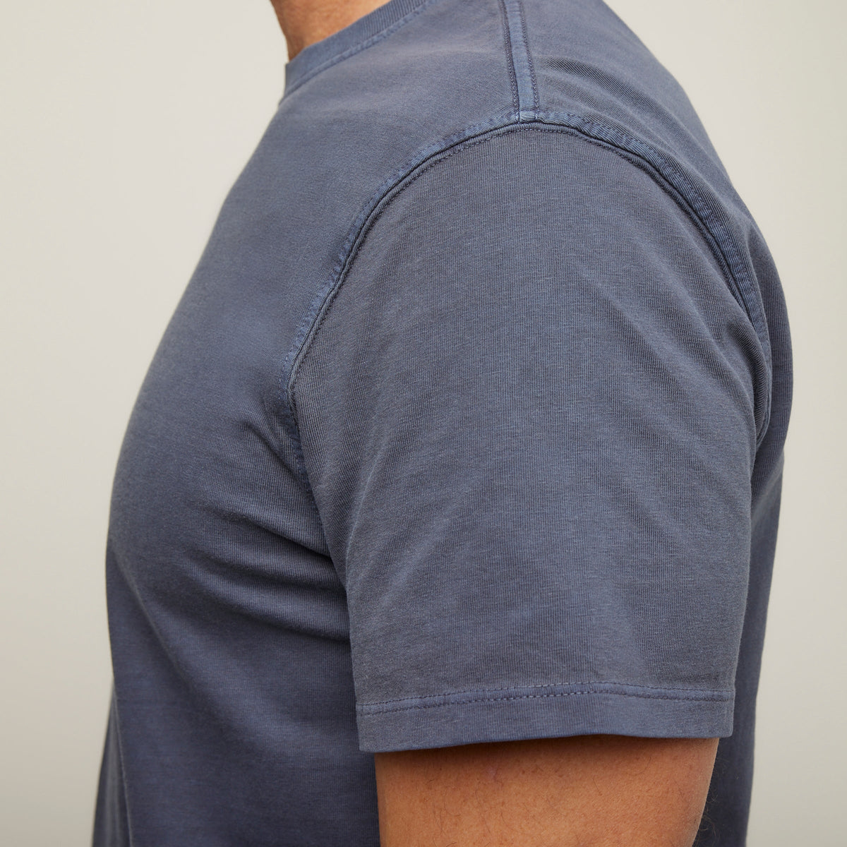 Men's Garment-Dyed Cotton T-Shirt in Frosted Mint – view 69