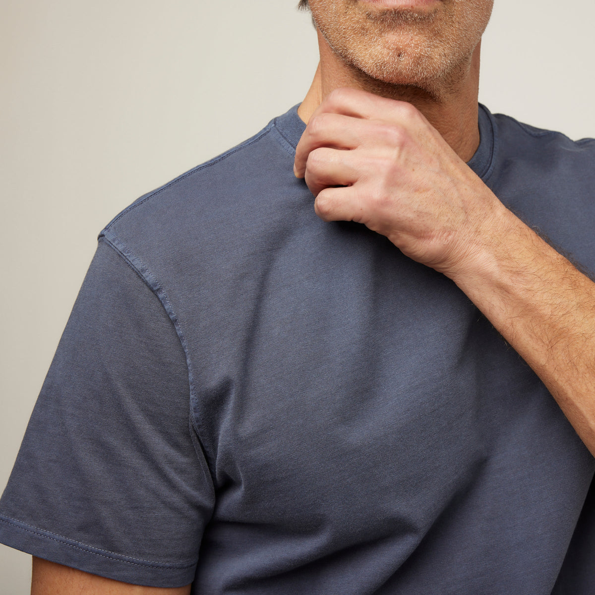 Men's Garment-Dyed Cotton T-Shirt in Frosted Mint – view 68