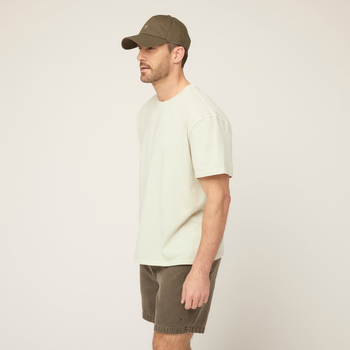 Men's Garment-Dyed Cotton T-Shirt in Frosted Mint – view 3