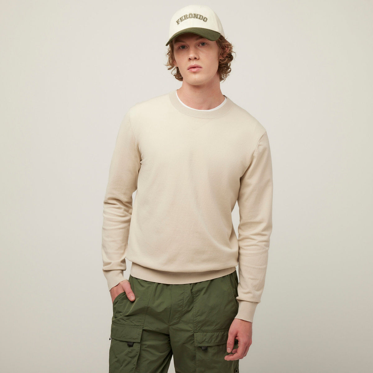 Men's Extra-Fine Lightweight Crew Neck Jumper – view 14