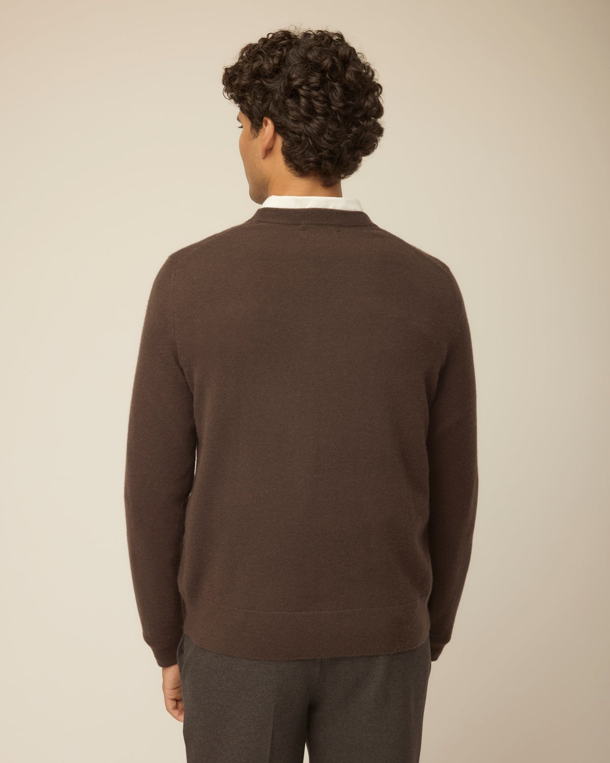 Men's Everyday Cashmere Crew Neck Jumper – view 3