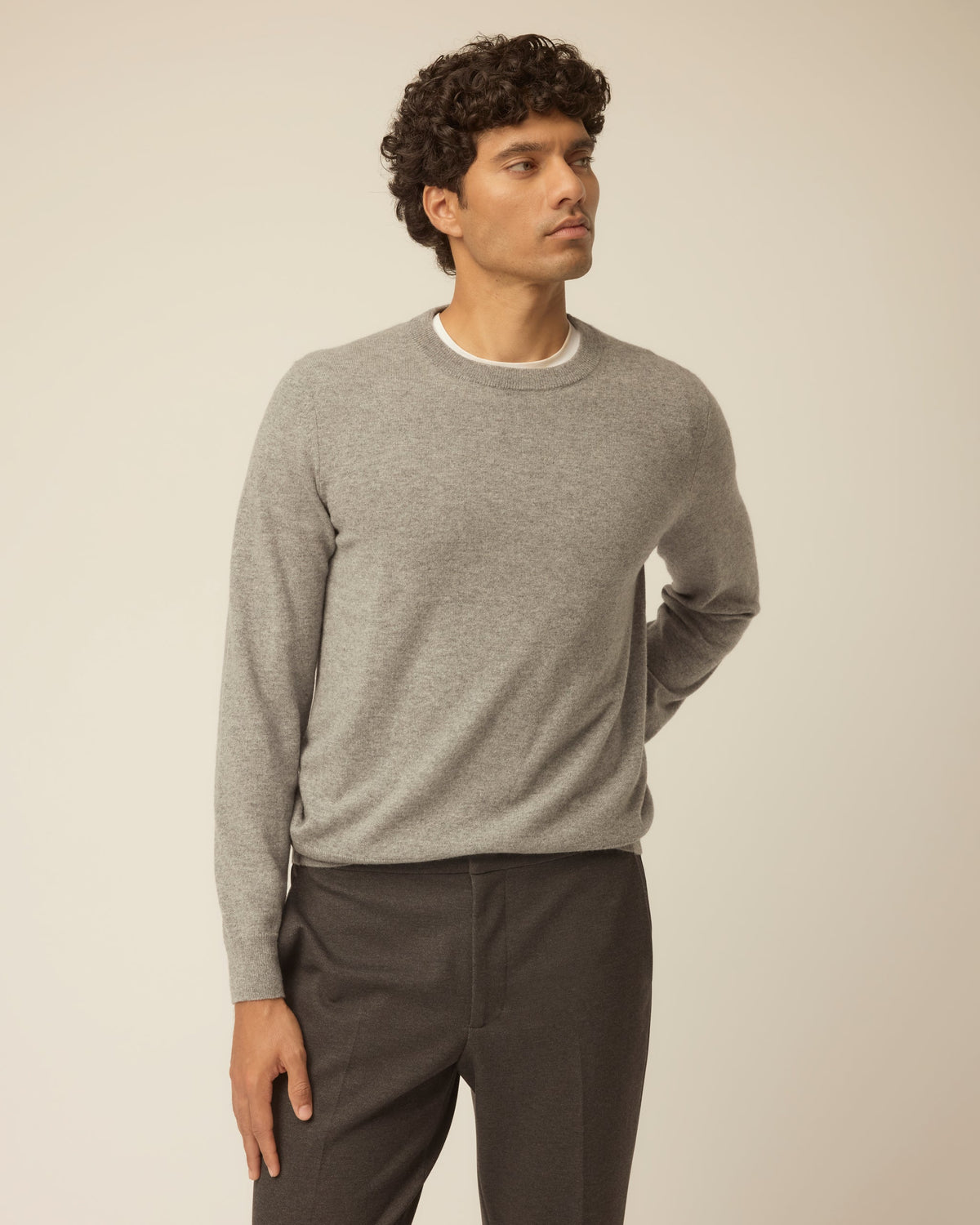 Men's Everyday Cashmere Crew Neck Jumper – view 8