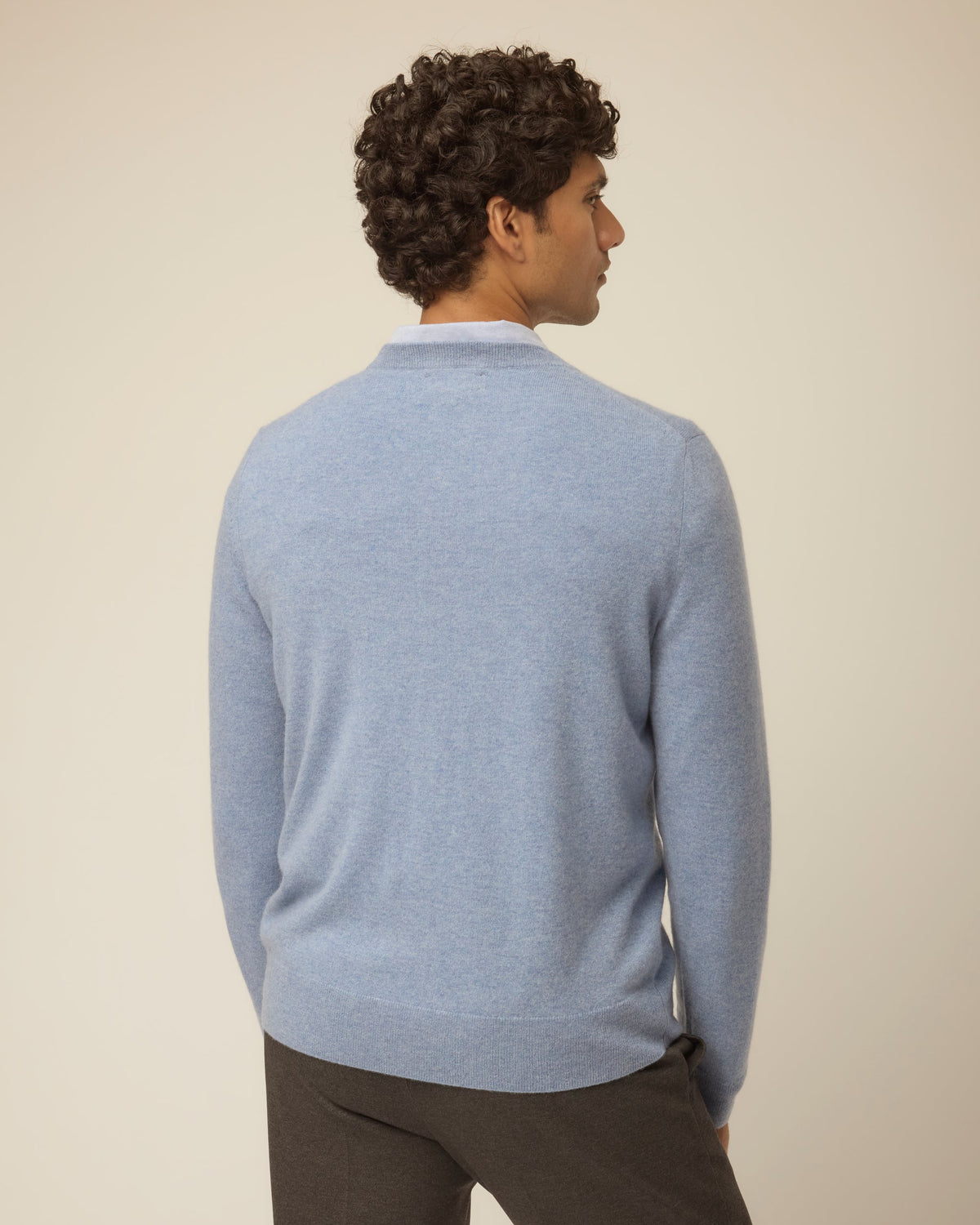 Men's Everyday Cashmere Crew Neck Jumper – view 16