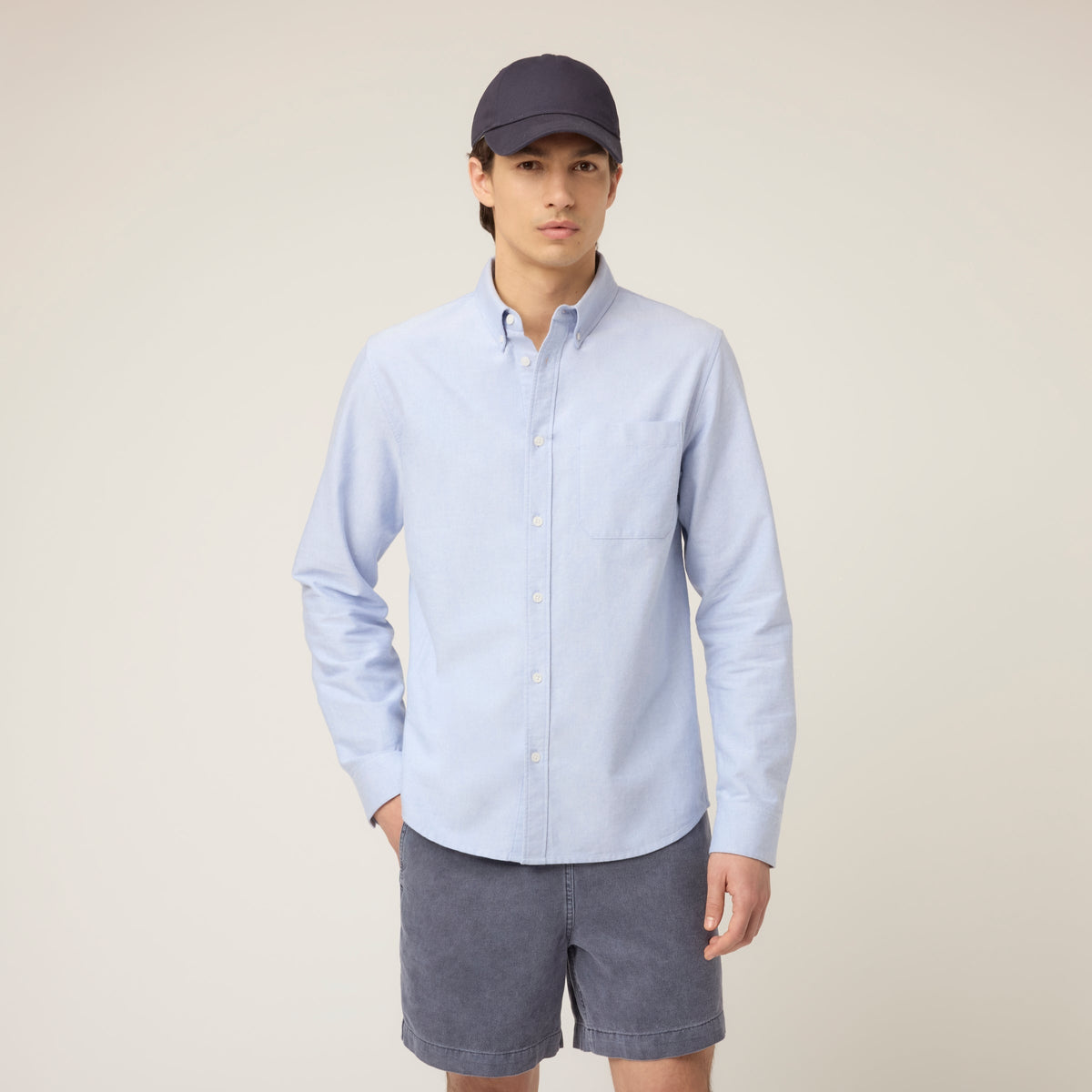 Men's Cotton Oxford Shirt – Traditional Oxford Weave, Long Sleeves, Wear on Its Own or Layered