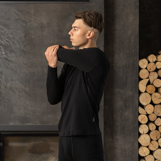 Men's Merino Wool Thermal Long Sleeve Crew – Midweight Base Layer, Round Neck, Close Fit | Black