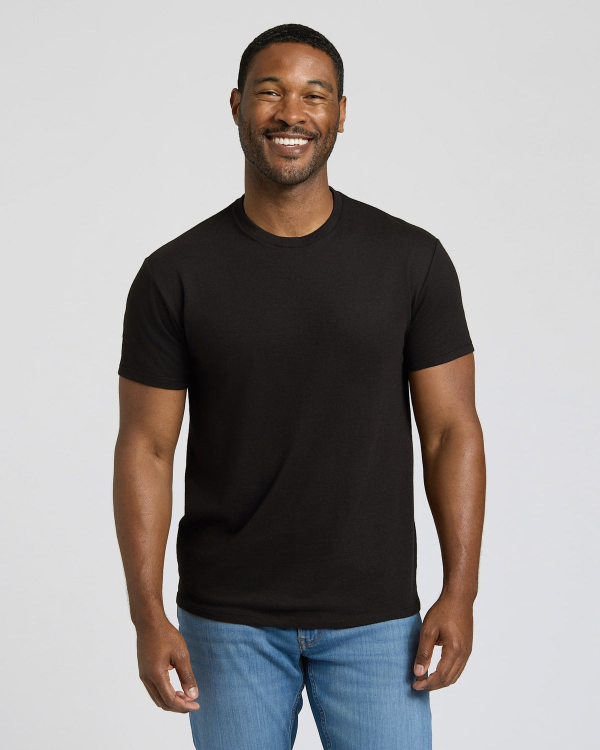 Men's Short-Length Crew Neck T-Shirt 3-Pack – Short Sleeve, 5 cm Shorter Body, Soft Stretch | Black