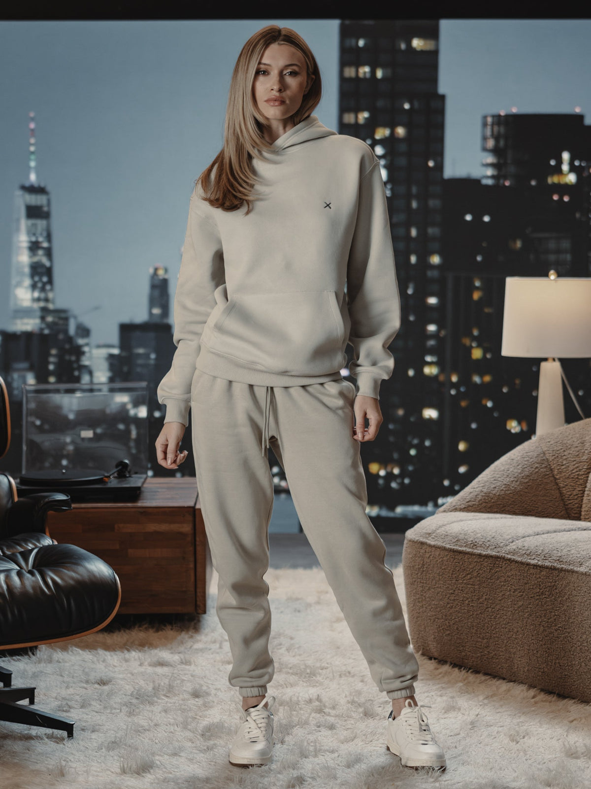 Men's Heavyweight Fleece Sweatpants in Parchment – view 4