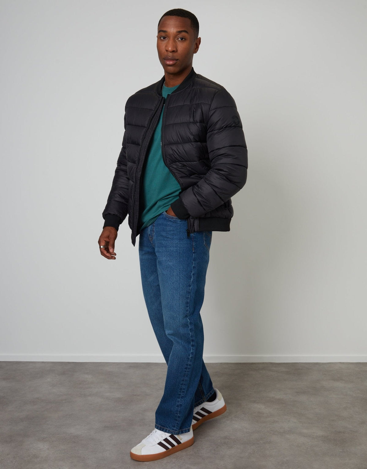 Loose Fit Jeans in Mid Wash by SATRI & CO. – product view 1