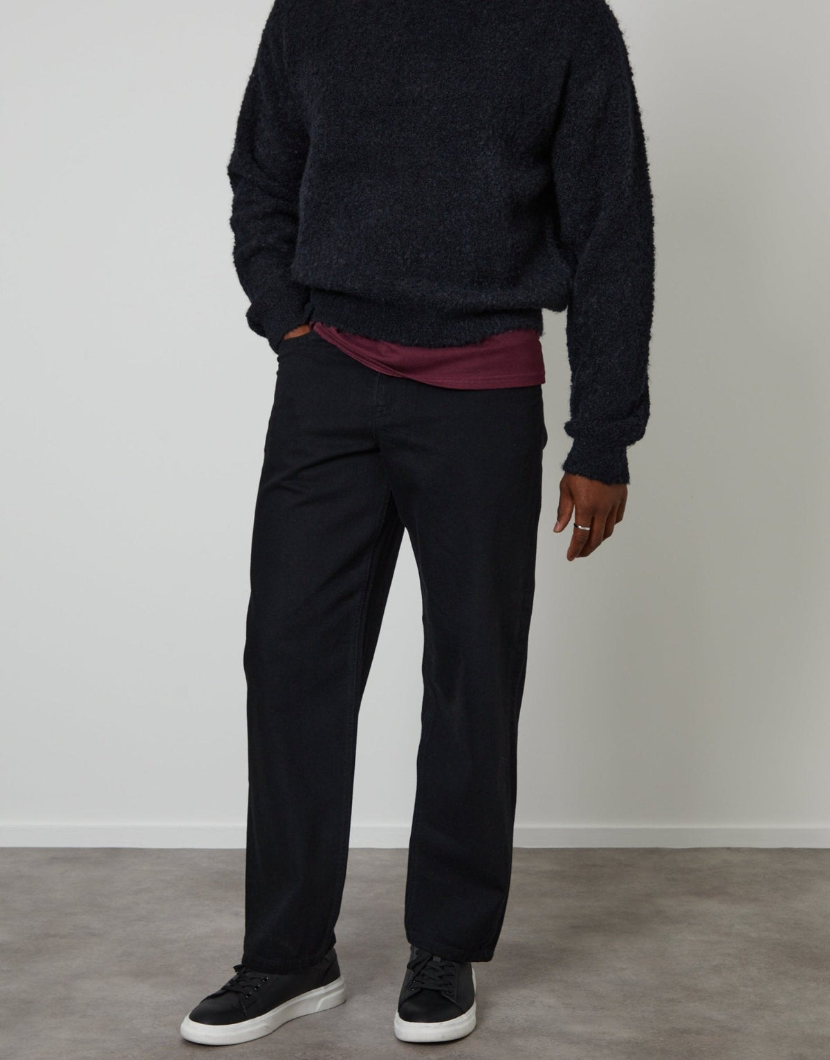 Loose Fit Jeans in Black by SATRI & CO. – product view 2