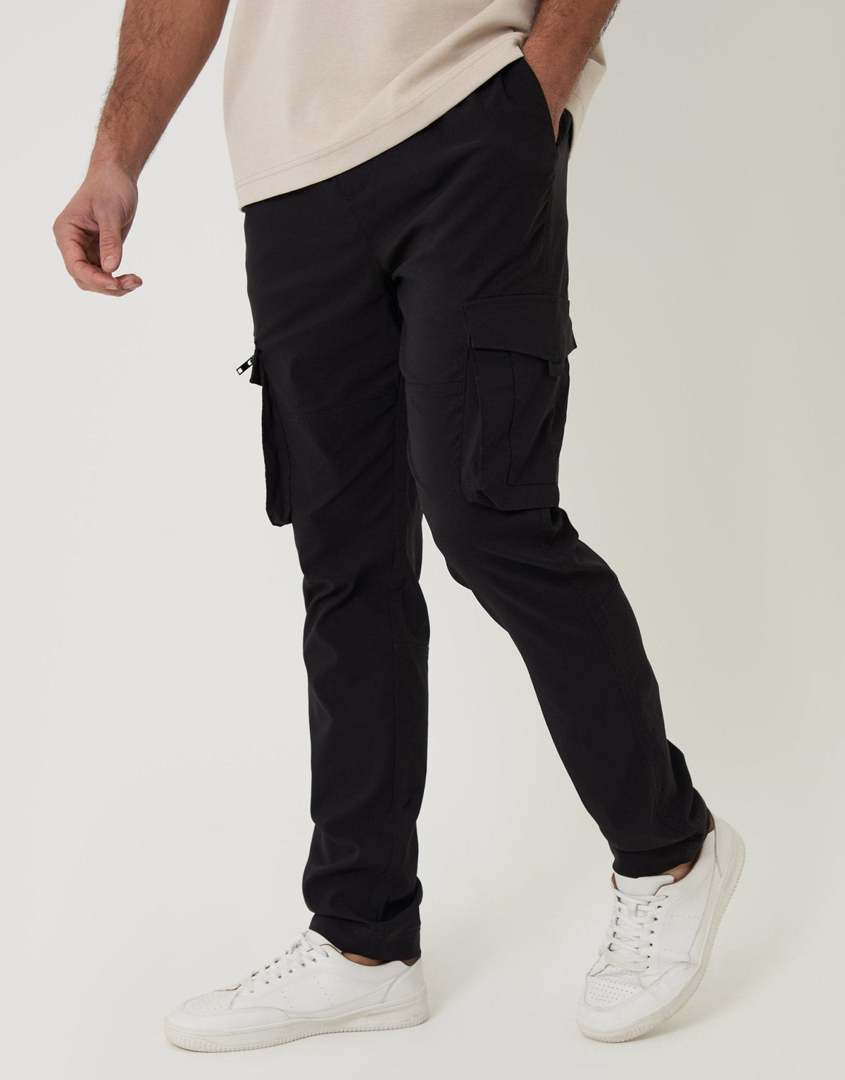 Men's Slim Fit Stretch Poplin Cargo Trousers in Black – view 2