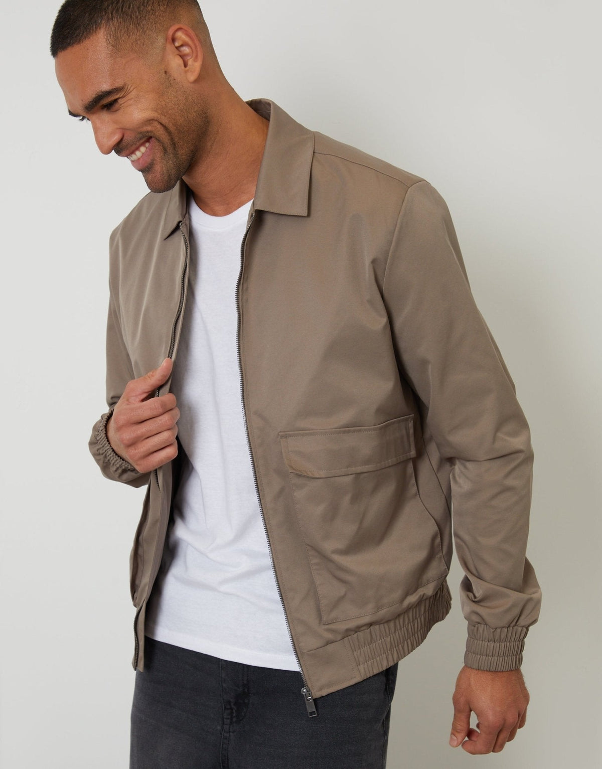 Men's Showerproof Stretch Utility Jacket in Taupe – view 1