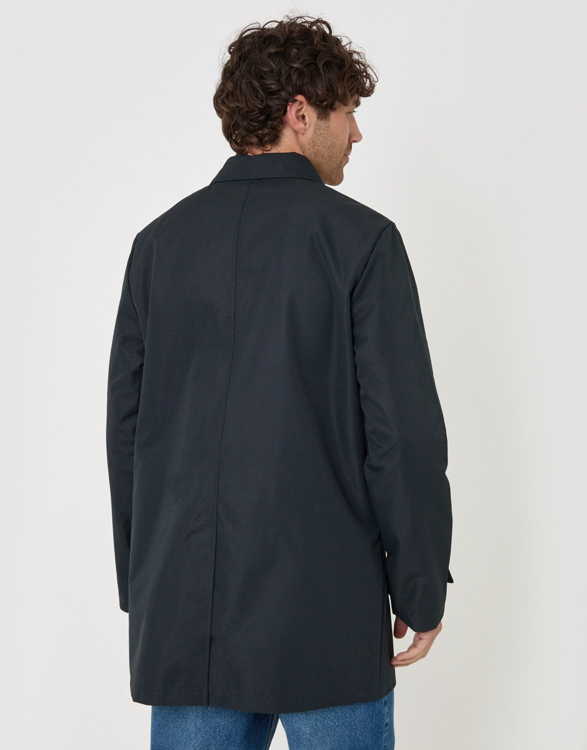 Men's Smart Longline Mac for Office Commutes in Navy – view 3