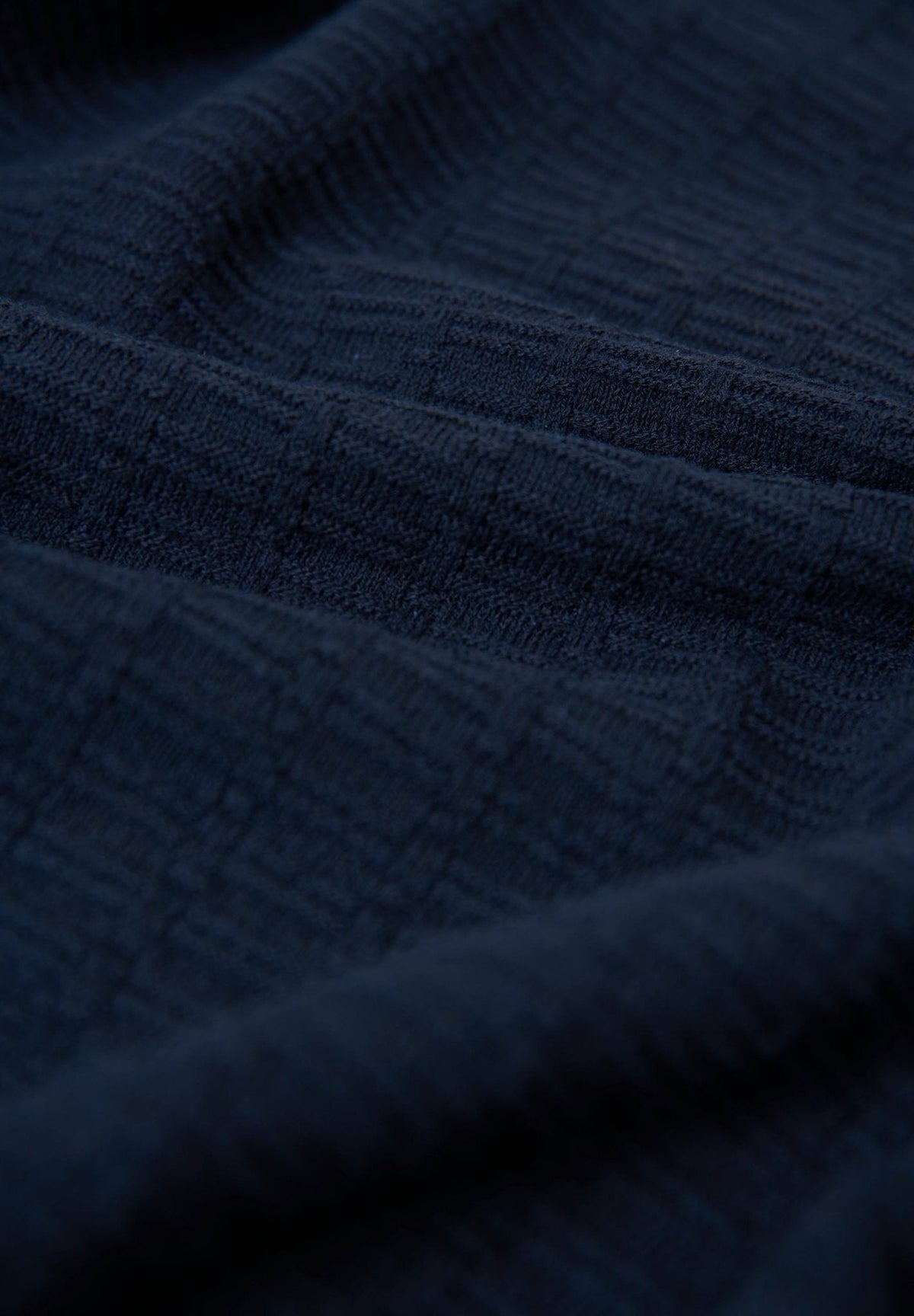 Men's Mock Shirt Collar Textured Knitted Jumper in Navy – view 6